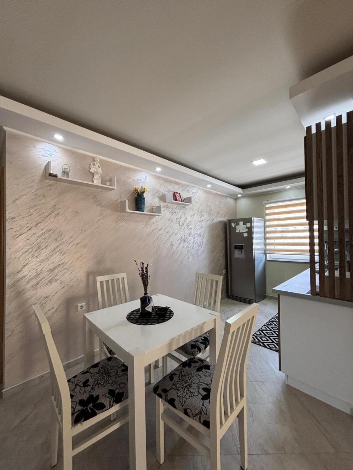 Sobe I Apartman R Bileca Exterior photo