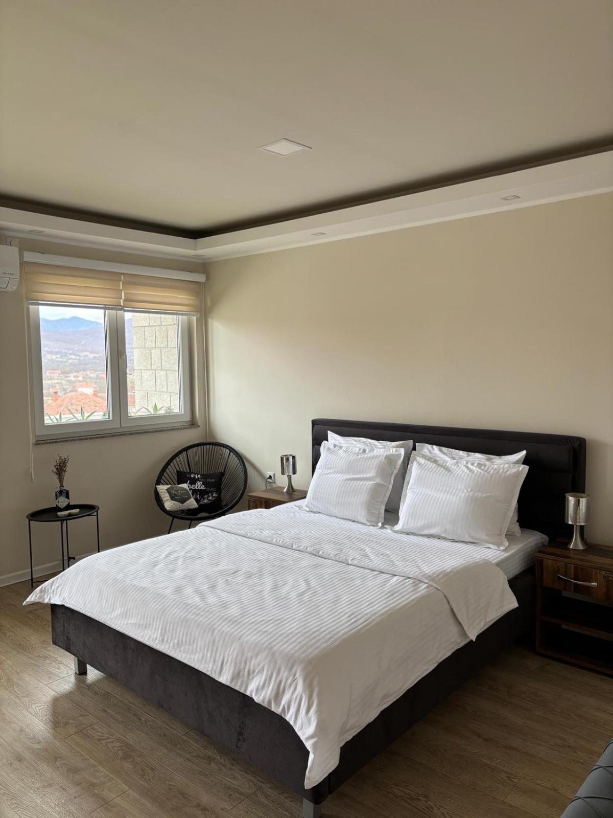 Sobe I Apartman R Bileca Exterior photo